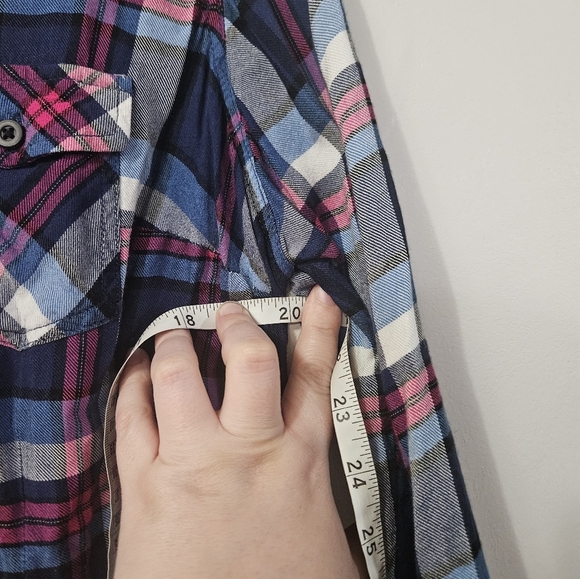 Torrid 00 Womens Plaid Button Down Shirt! - Picture 3 of 4